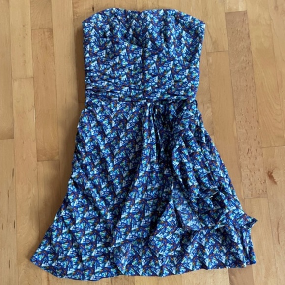 Club Monaco Strapless Dress - size 00 - Picture 3 of 4